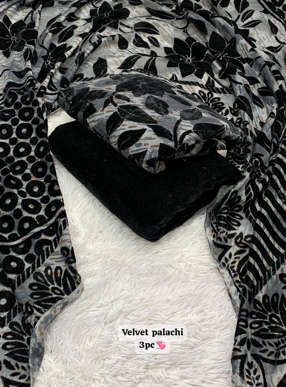 Luxury Velvet Plachi 3-Piece Suit – New Winter Collection Vol 5 (Guaranteed Quality)