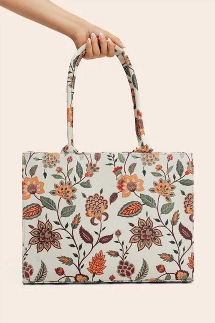 Elegant Autumn Floral Tote Bag: Style & Functionality